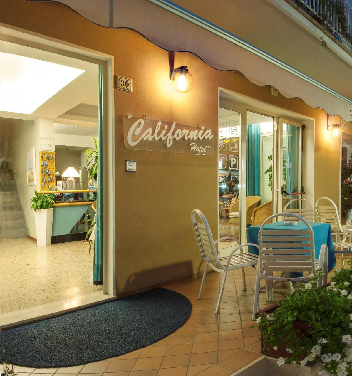 Hotel California Cattolica Exterior photo